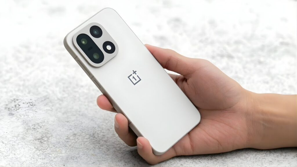 OnePlus 13s llega con cámara dual de 50 MP, 256 GB de almacenamiento y pantalla fluida